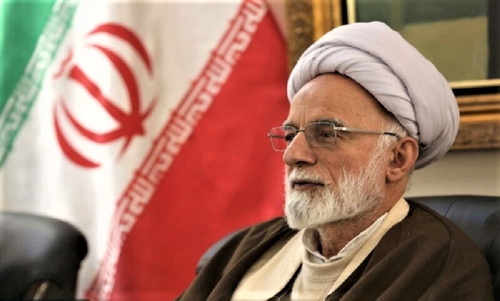 مسائل فرهنگی بر اقتصاد تقدم دارد