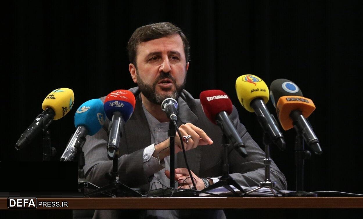 انتقاد شدید دبیر ستاد حقوق بشر از حضور جاوید رحمان در کنار سرکرده گروهک تروریستی منافقین