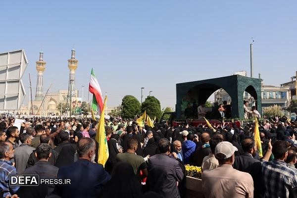 مرد مجاهد مقاومت در آغوش شهر شهادت