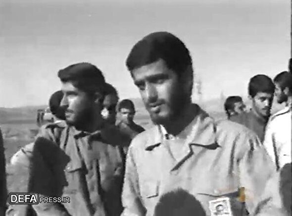فیلم کمتر دیده شده از حضور شهید تفحص «سعید شاهدی» در منطقه عملیاتی مرصاد یکسال پس از واقعه