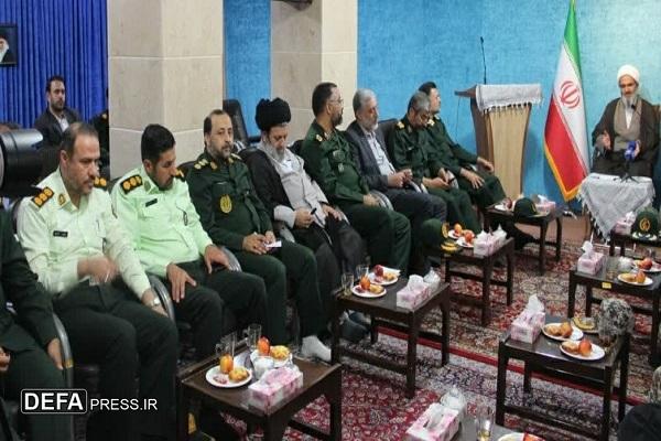 دیدار فرماندهان نظامی و انتظامی مستقر در استان سمنان با  نماینده ولی فقیه در استان و امام جمعه سمنان