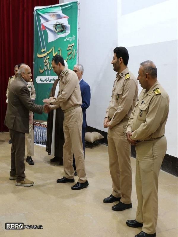 تجلیل از پیشکسوتان دوران دفاع‌مقدس در مرکز آموزش شهدای دریایی سیرجان