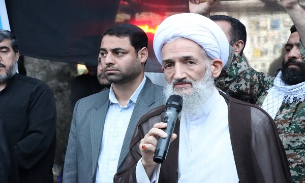 همه مسلمانان باید از حزب‌الله حمایت کنند