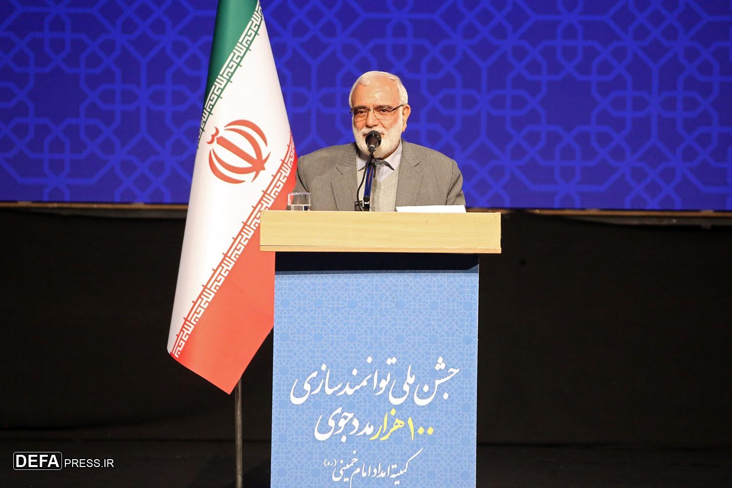 از جشن خودکفایی ۱۱۰ هزار نفر تا درخواست وزیر اقتصاد برای تسریع در پرداخت وام اشتغال