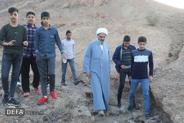 طبیعت‌گردی اعضای منتخب اتحادیه انجمن‌های اسلامی دانش‌آموزان استان سمنان به‌همراه نماینده رهبر معظم انقلاب در استان