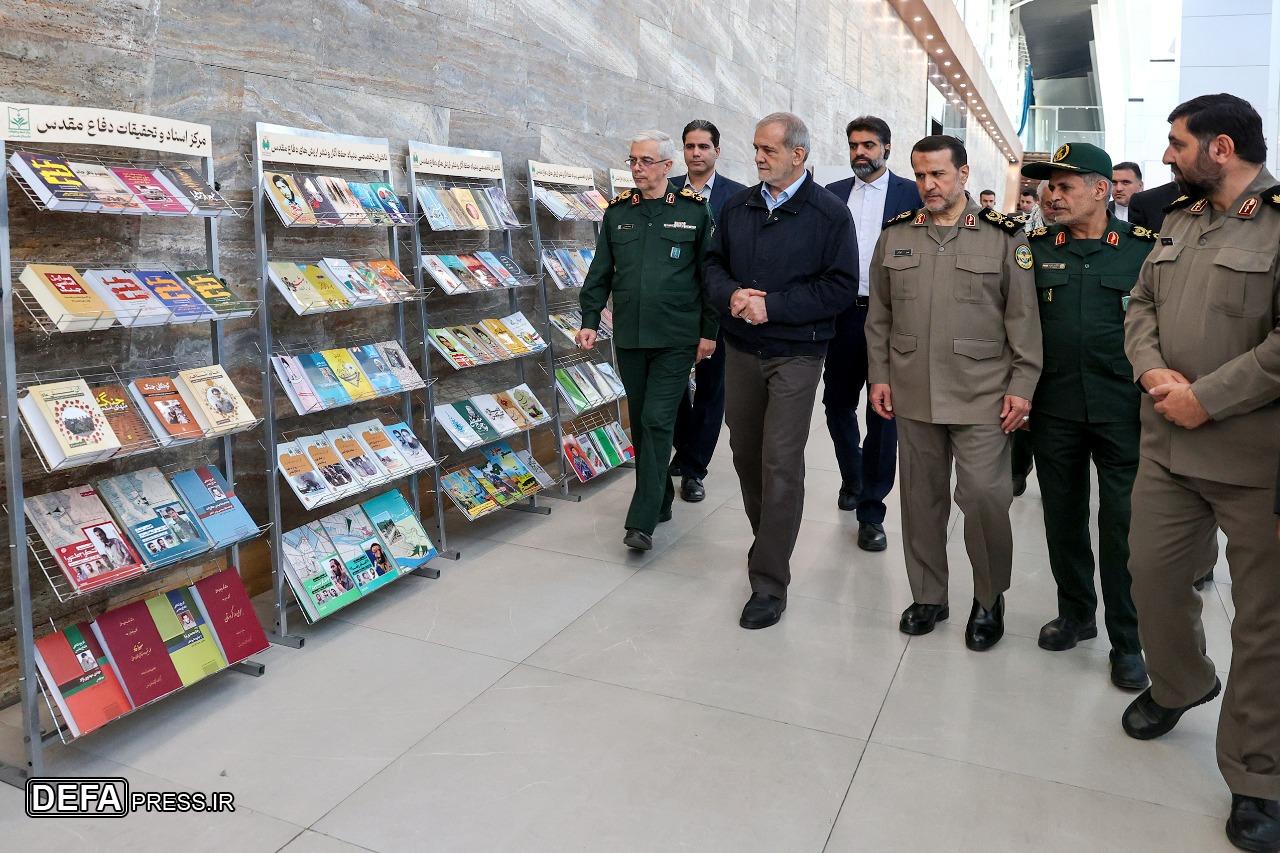 افتتاح ۵ مرکز فرهنگی و موزه دفاع مقدس و مقاومت با حضور رئیس جمهور