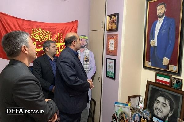دیدار سرپرست بنیاد شهید و امور ایثارگران تهران با خانواده شهید آرمان علی‌وردی+ تصاویر