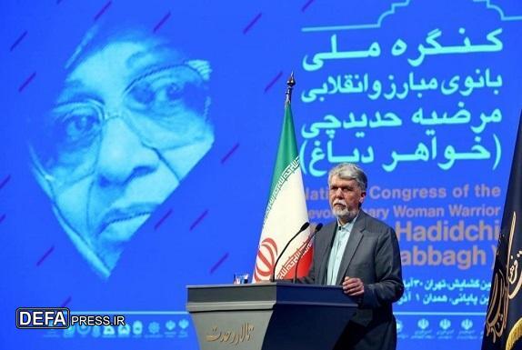 وزیر فرهنگ و ارشاد اسلامی: بانو «دباغ» در عین صلابت و اقتدار دارای جاذبه بود