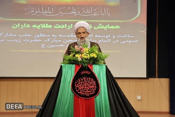 عشق و ارادت به اهل بیت (ع) کوچک و بزرگ نمی‌شناسد