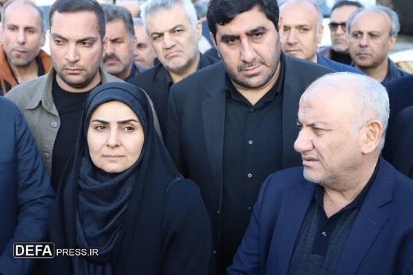 ساخت مسکن باید در شأن مردم باشد