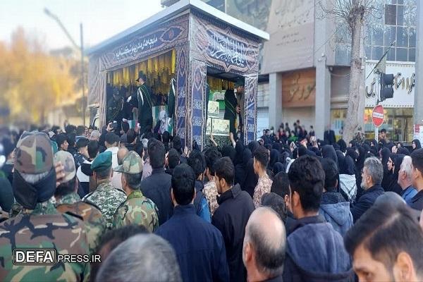 تشییع پیکر ۶ شهید گمنام دوران دفاع‌مقدس در کرمانشاه