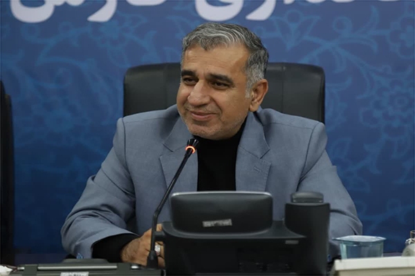نقد و انتقاد را نباید حبس کرد