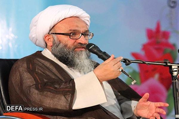 ورزشکاران ما باید در همه امور از شهدا تأسی بگیرند
