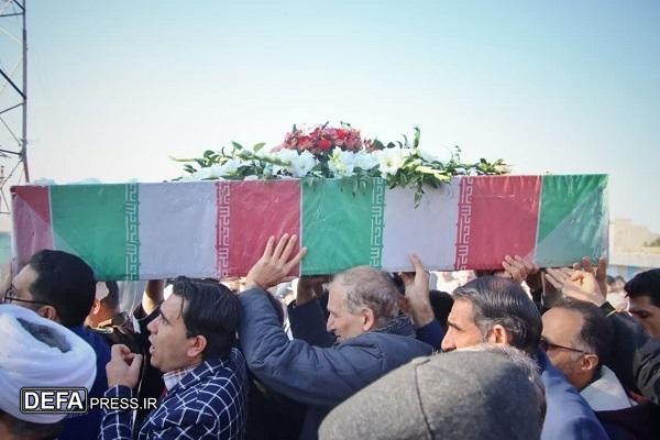 تشییع و تدفین پیکر شهید گمنام در سازمان جهاد کشاورزی استان سمنان