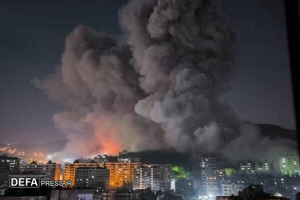 صهیونیست‌ها شب گذشته ۲۰ نقطه در سوریه را بمباران کردند