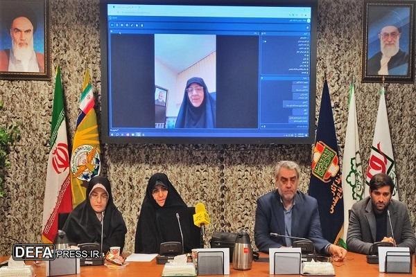مشارکت زنان در دفاع مقدس هم مستقیم بوده است و هم غیر مستقیم/ تجربیات زنان در دفاع مقدس در قالب سرفصل‌های علمی و دانشگاهی تدریس شود