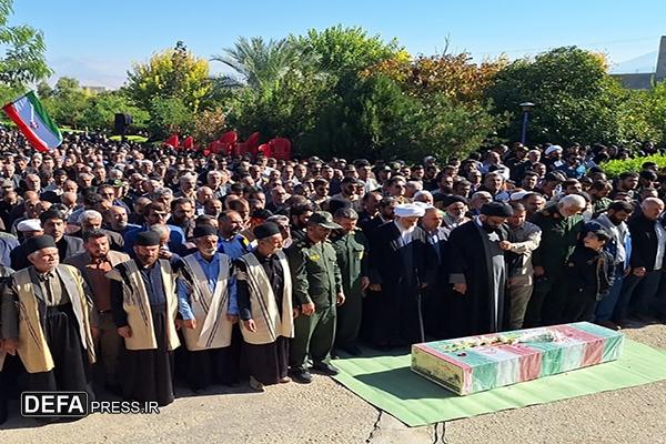 استقبال بی‌نظیر خوزستانی‌ها از لاله‌‌های بی‌نشان ۱۴ رزمایش اقتدار بود