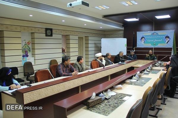 باید دانش آموزان را هنرمندانه درگیر جشنواره «افتخار من» کرد