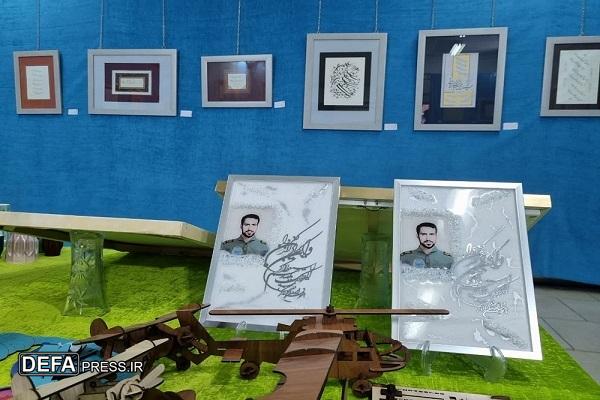 رونمایی از اثر هنری خلبان شهید کشوری در سیمرغ