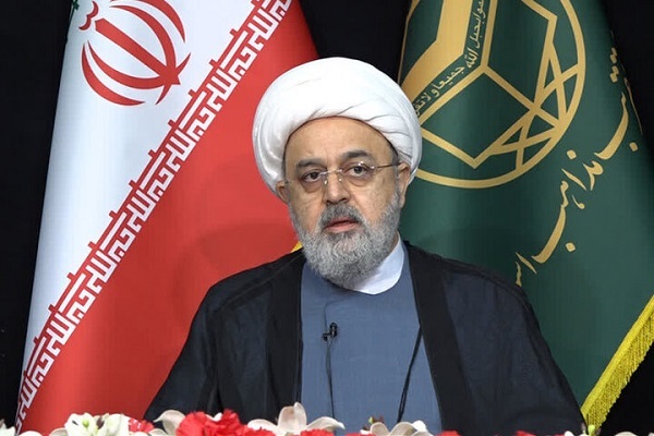 عید فطر فرصتی برای تقویت روحیه وحدت و همدلی امت اسلامی است عید فطر فرصتی برای تقویت روحیه وحدت و همدلی امت اسلامی است