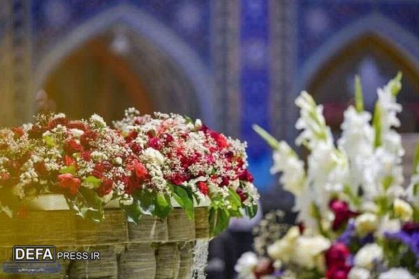 زیباسازی حرم مطهر رضوی با ۳۰ هزار بوته گل به مناسب عید فطر