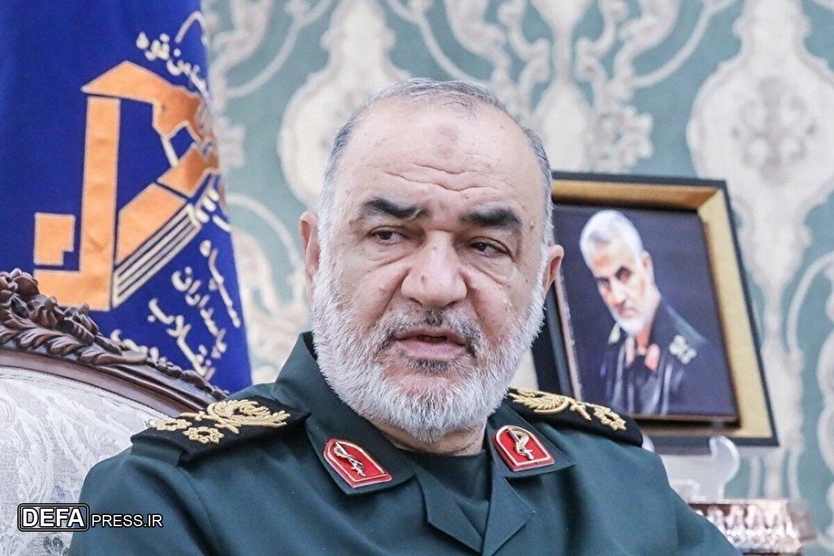 سرلشکر سلامی درگذشت والده شهید مدافع حرم، سرلشکر محمد هادی حاج رحیمی را تسلیت گفت