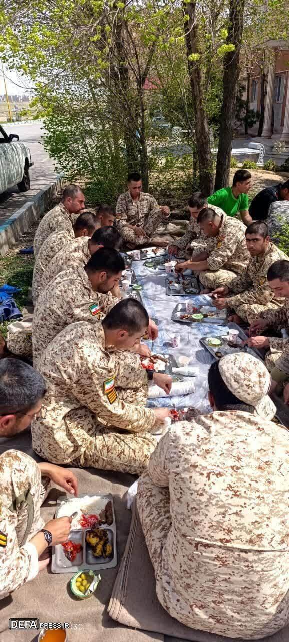 سیزده‌ بدر سربازی و جشن پایان نوروز در پایگاه هوانیروز آبیک