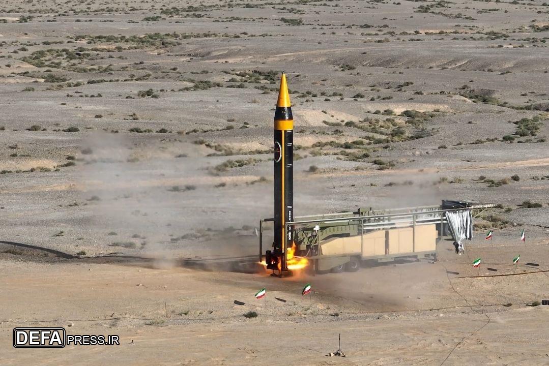 موشک «خرمشهر ۴»؛ دست بلند ایران در حمله به پایگاه‌های فرامنطقه‌ای ارتش آمریکا 