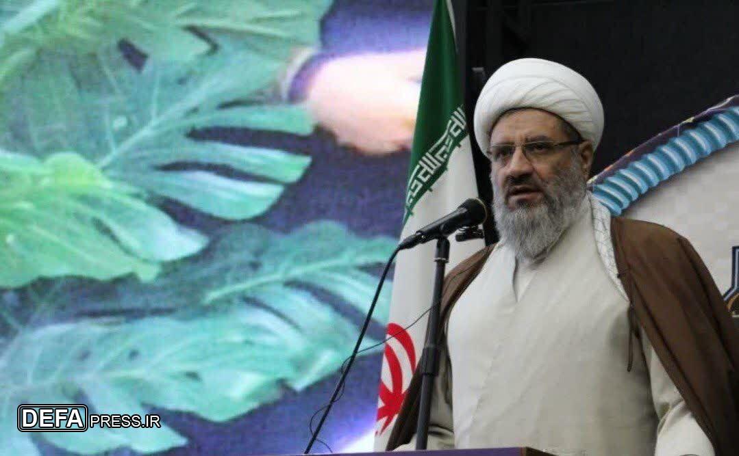 سرمایه گذاری در بخش تولید گره گشای اقتصاد کشور است