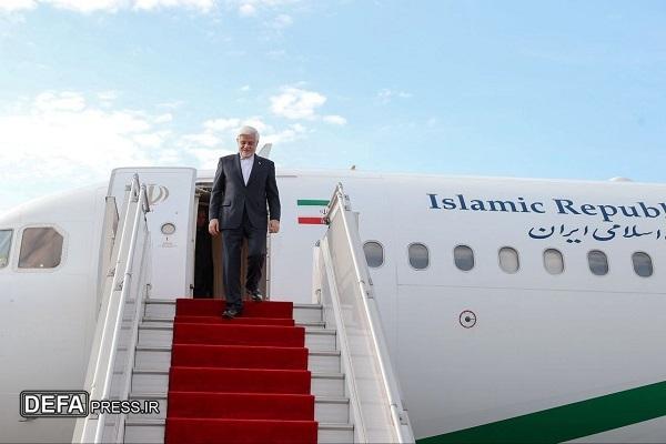 عارف عازم مشهد شد