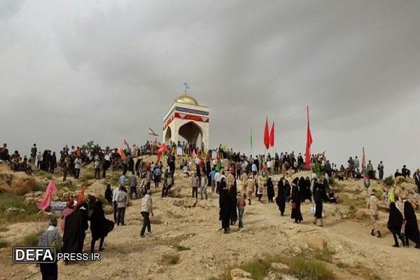 مراسم یادواره شهدای بازی‌دراز از مصادیق مهم زنده نگهداشتن یاد و خاطره شهداست