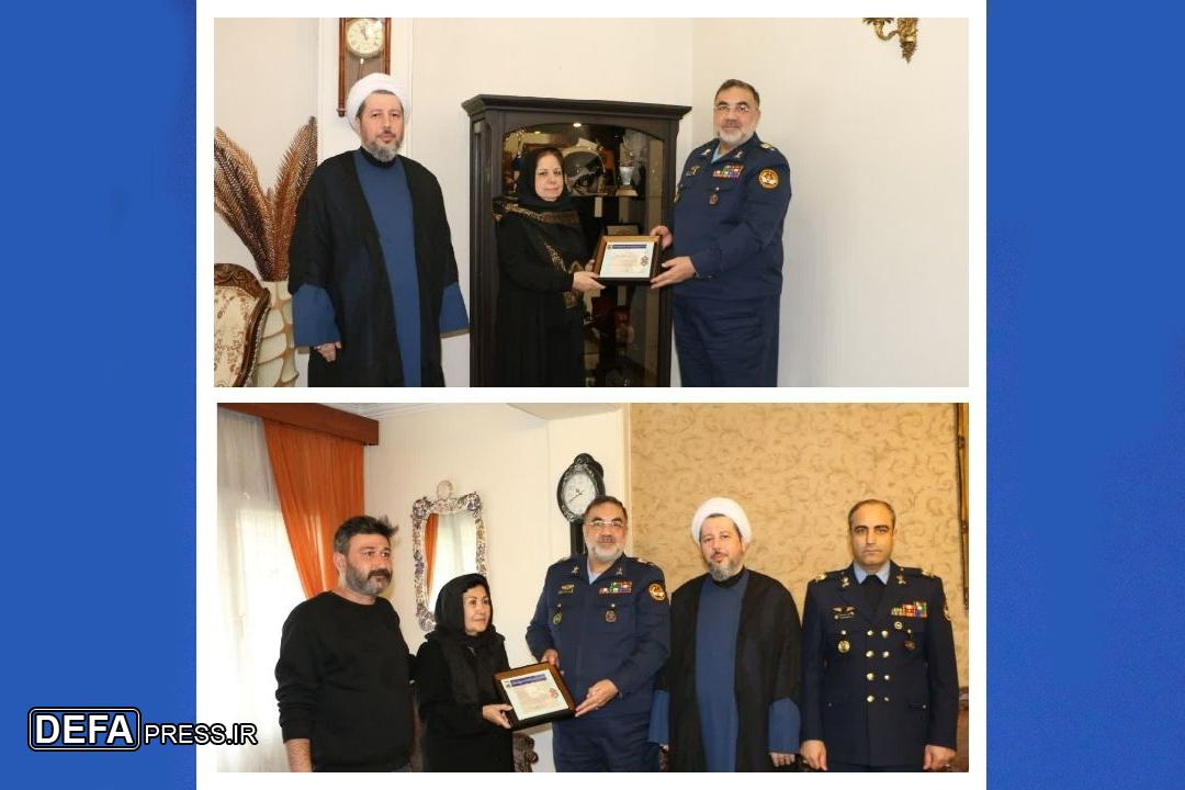 دیدار فرمانده نیروی هوایی ارتش با خانواده‌ شهیدان «خلعتبری» و «اسعدی»