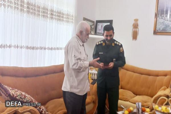 دیدار مدیرکل حفظ آثار استان گلستان با رزمنده «حاج محمد قاسم آبادی»