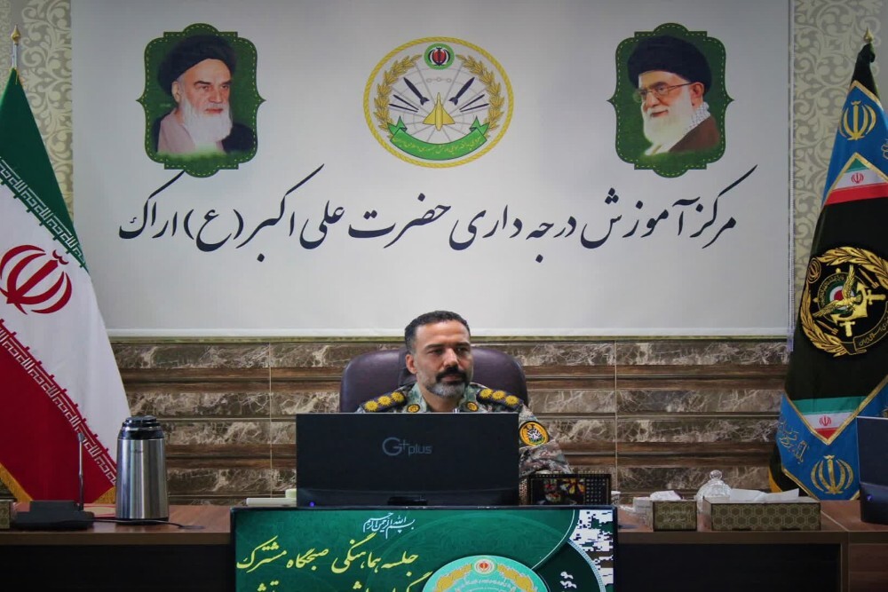 تصاویر/ جلسه هماهنگی روز ارتش در استان مرکزی