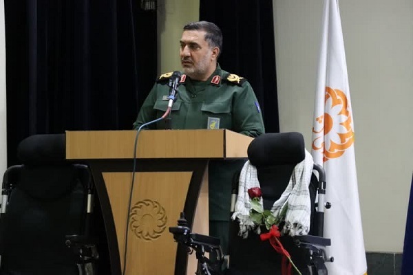 فعالیت بیش از ۳۰ درمانگاه مجهز در کرمان توسط بسیج و بنیاد تعاون سپاه