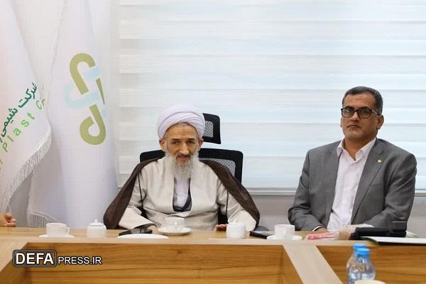 آیت الله محمدی لائینی: امروز مراکز تولیدی و اقتصادی در میدان جنگ و جهاد اقتصادی هستند