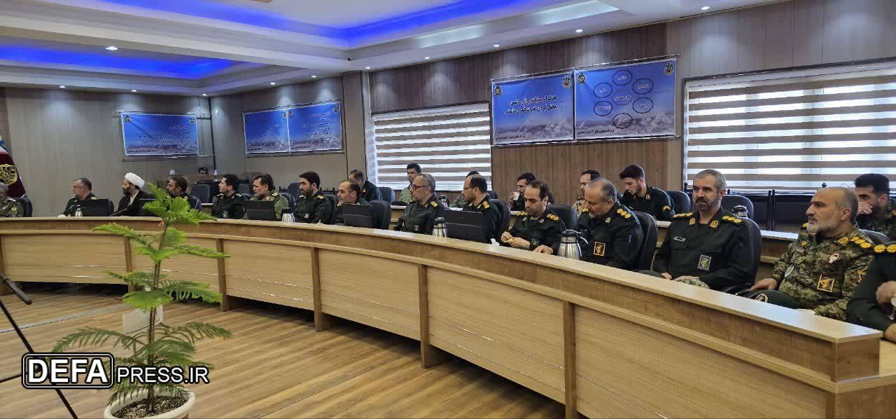 تصاویری با شکوه که امروز به مناسبت روز ارتش در تبریز خلق شد.