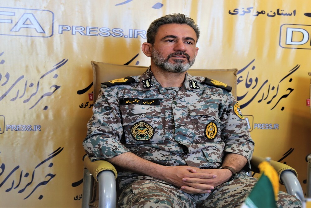 فیلم/ پیام فرمانده ارشد آجا در استان مرکزی، به مناسبت روز ۲۹ فروردین؛ روز ارتش با حضور در خبرگزاری دفاع‌مقدس
