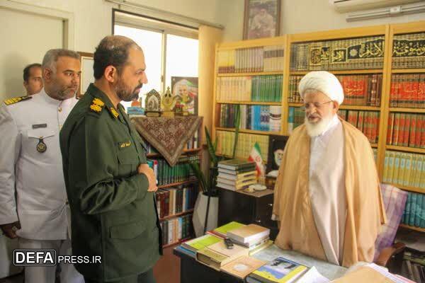 دیدار رییس ستاد گروه رزمی ۵۵ توپخانه اصفهان با نماینده ولی فقیه و امام جمعه یزد