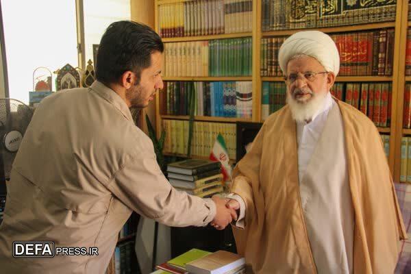 دیدار رییس ستاد گروه رزمی ۵۵ توپخانه اصفهان با نماینده ولی فقیه و امام جمعه یزد