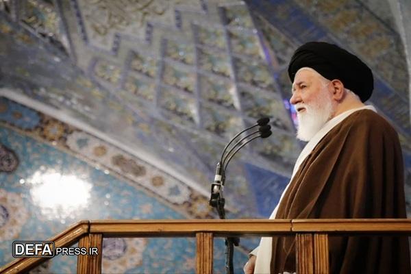 آیت‌الله علم‌الهدی: ۲۹ فروردین؛ یادآور نخستین فتح انقلابی بنیانگذار جمهوری اسلامی ایران است