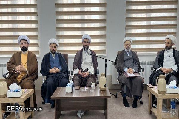 از ظرفیت ۲۵۰ نفر از مبلغین شاغل در آموزش پرورش برای جذب درمدارس علمیه استفاده شود