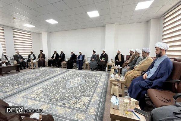 از ظرفیت ۲۵۰ نفر از مبلغین شاغل در آموزش پرورش برای جذب درمدارس علمیه استفاده شود