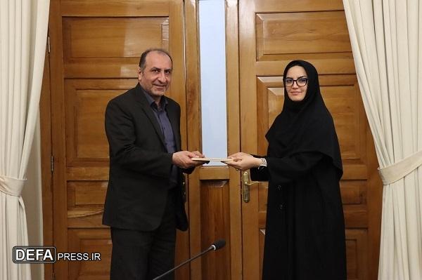 مشاور دبیر کل در امور شعر، ادبیات و محافل ادبی معرفی شد