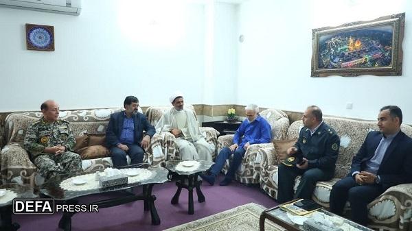 دیدار استاندار قم با دو تن از راویان پیشکسوت ارتش