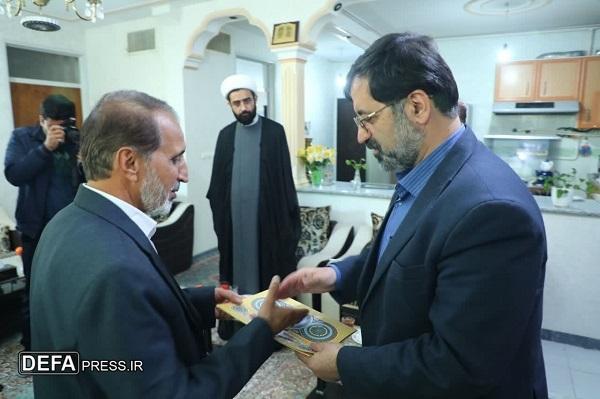 دیدار استاندار قم با دو تن از راویان پیشکسوت ارتش
