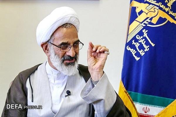 حاجی صادقی: دشمن از تمام توان خود برای ضربه زدن به نظام استفاده می‌کند
