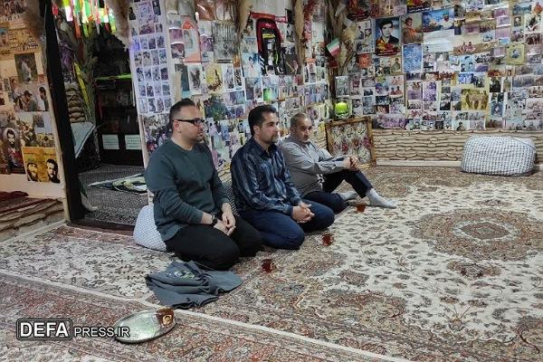 دیدار امام جمعه بهار از بیت‌الشهدا + تصاویر