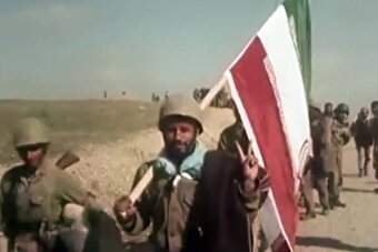 فیلم/ شکسته شدن مواضع مستحکم ارتش بعثی در ساعات اولیه عملیات «فتح‌المبین»