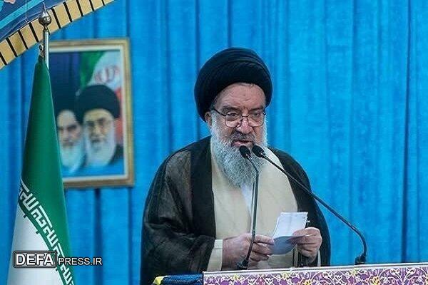 آیت‌الله خاتمی: راهپیمایی امروز یکی از جلوه‌های توحید و عشق به خدا بود